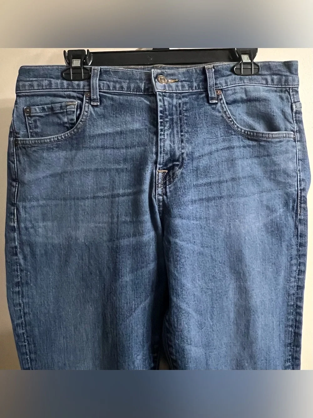 7 for all Mankind Carsen Straight Leg Jean Size 34